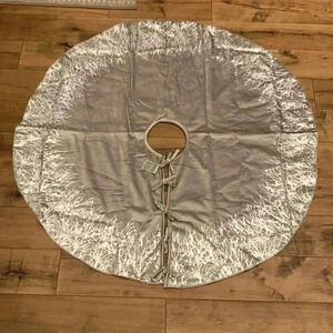 Acadia Home Silver Branch Tree Skirt